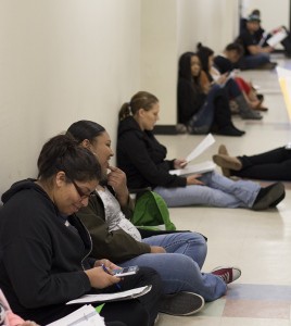 City College students patiently wait in the hallways of the Lusk Aeronautic Center to take their final for Math 34 located in room 133.  Evan E. Duran | evaneduran@gmail.com