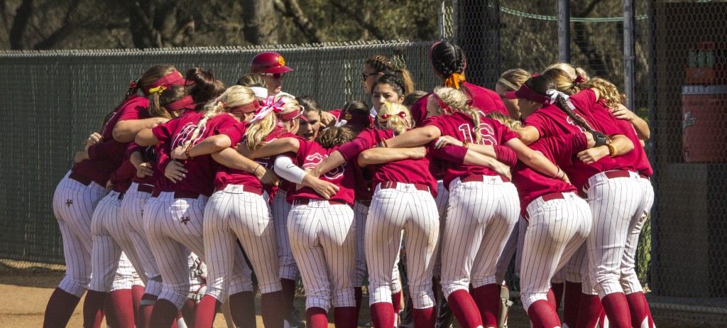 City+College+softball+in+their+pre-game+huddle+before+the+doubleheader+against+American+River+College+March+7.%0AKristopher+Hooks+%2F%2F+Sports+Editor+%2F%2F+khooksexpress%40gmail.com