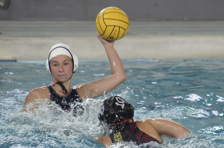 City+College+Womens+Water+Polo+took+on+the+Santa+Rosa+Bear+Cats+in+the+Panthers+home+opener+Sept.+16%2C+2015.%0AChristopher+Williams+%7C+Staff+Photographer