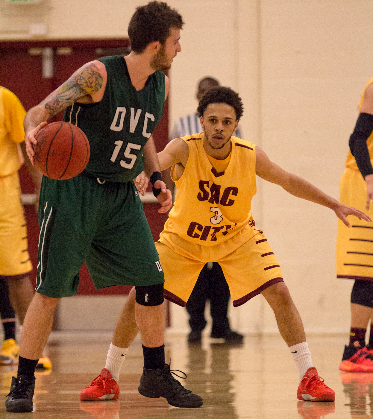 City College guard Devin Joseph stares down the ball while playing defense in the game against Diablo Valley College Feb. 11, 2016. Photo Courtesy: Kris Hooks | Khooks3825@gmail.com