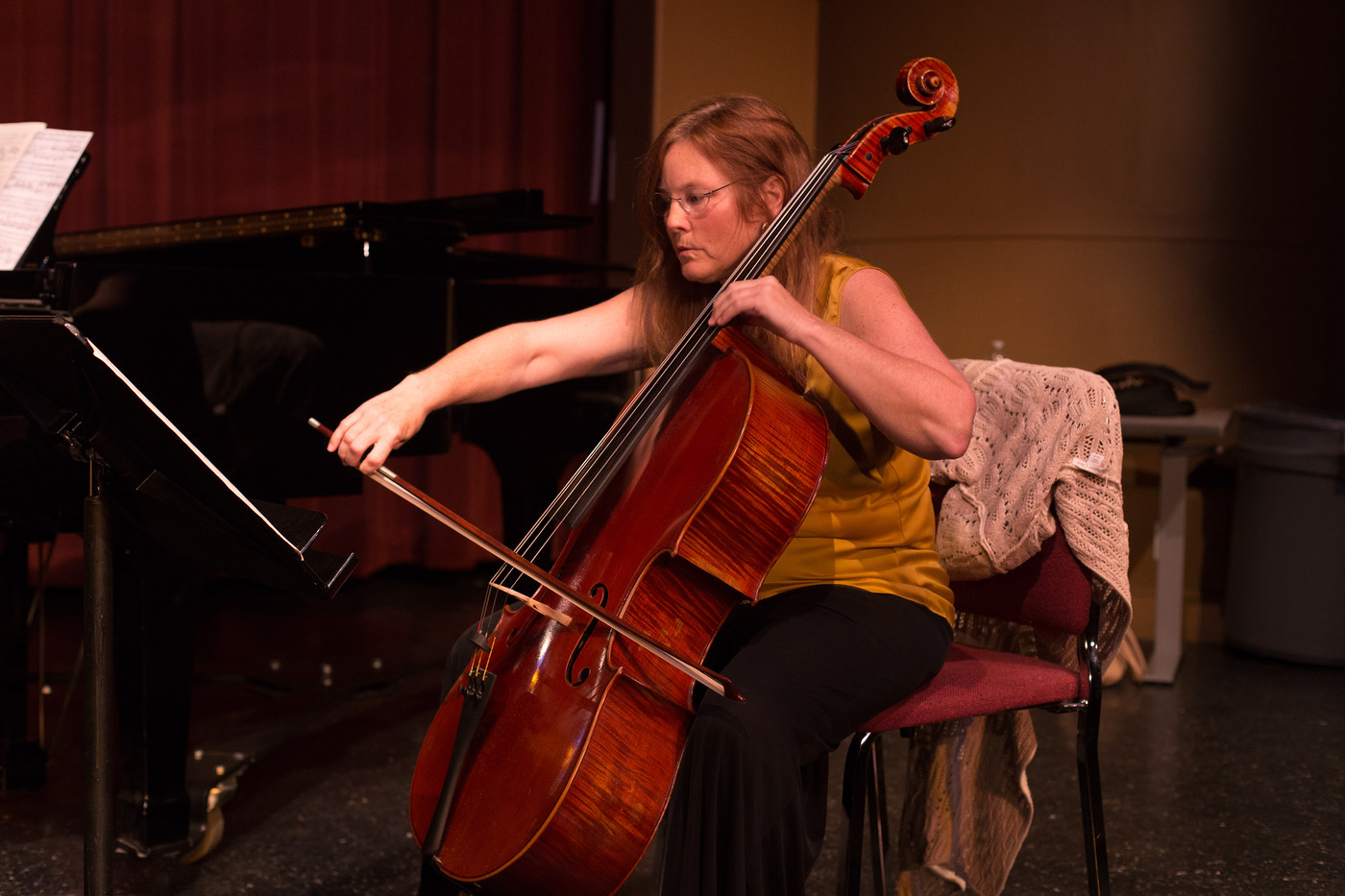City College student Christine Zdunkiewicz plays the cello at a recital in the Performing Arts Center March 31, 2016. Hector Flores, Staff Photographer. | hectorfloresexpress@gmail.com