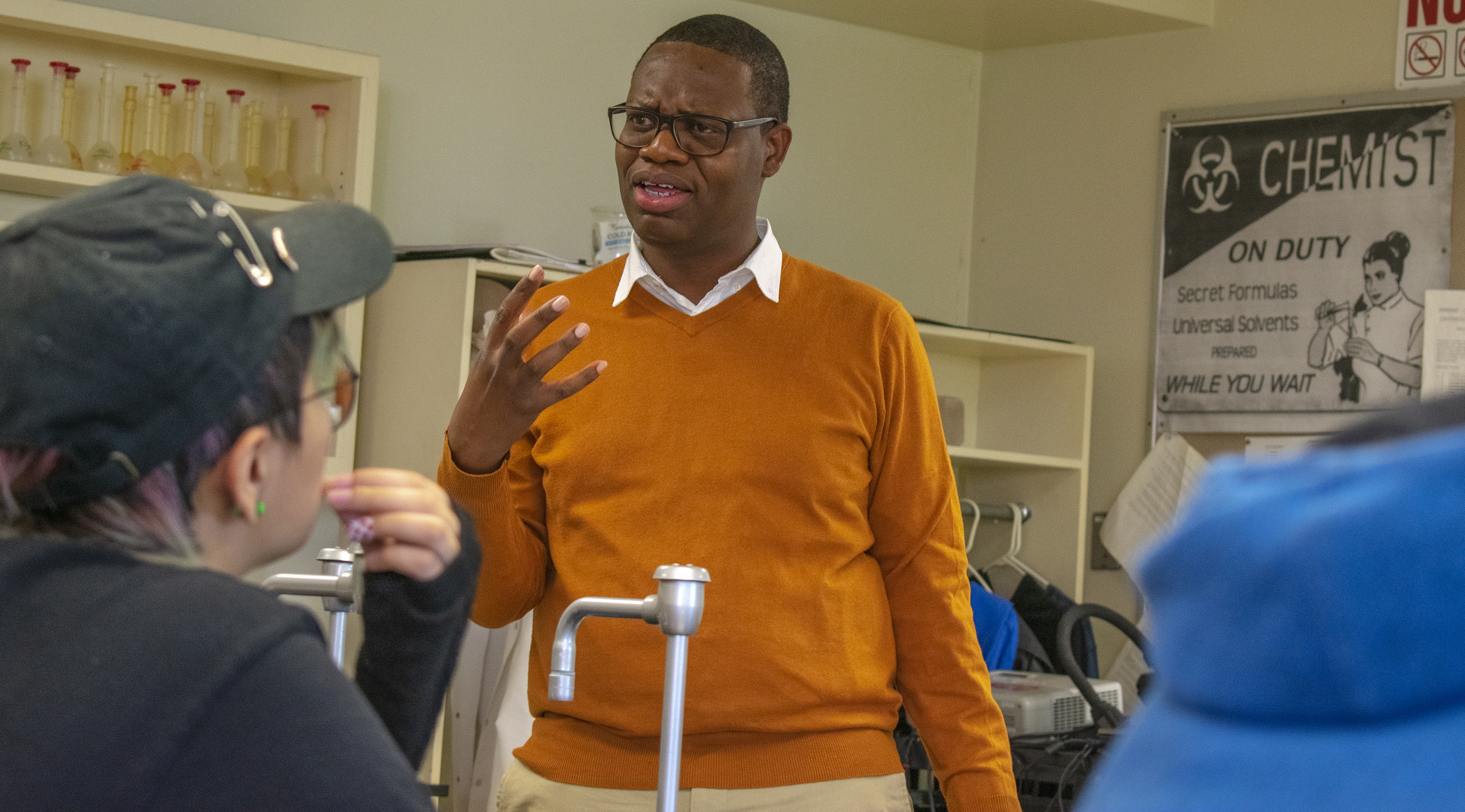 City College Chemistry Professor Devoun Stewart provides insight to the classroom about not giving up when trying to solve chemistry equations in Lillard Hall room 206 Tuesday, Oct. 15, 2019. (Denzell Washington/denzell.express@gmail.com)