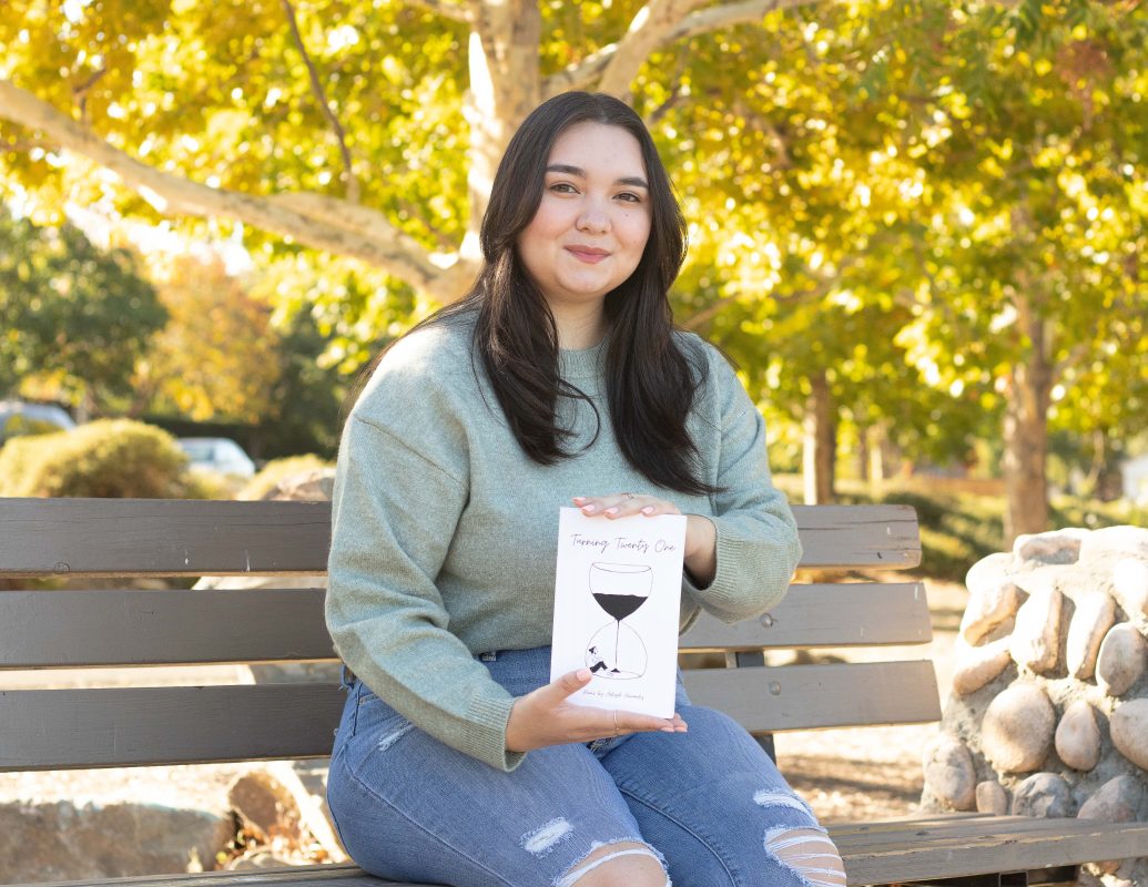 City College student Aaliyah Hernandez has published a book of poetry called Turning Twenty One.
Photo: Rosaria Natura (Rosaria Natura/rnatura.express@gmail.com)